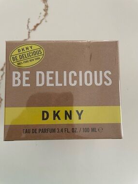 New DKNY Be Delicious Perfume 3.4 Full size